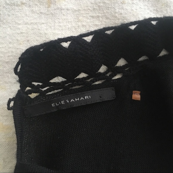 Elie Tahari XS Wool Crochet Sleeveless Sweater Top Black Minimalist Romantic - Picture 3 of 8
